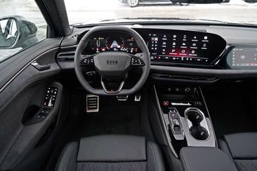 Audi A6 S Line Avant 40 TDI — photo 18
