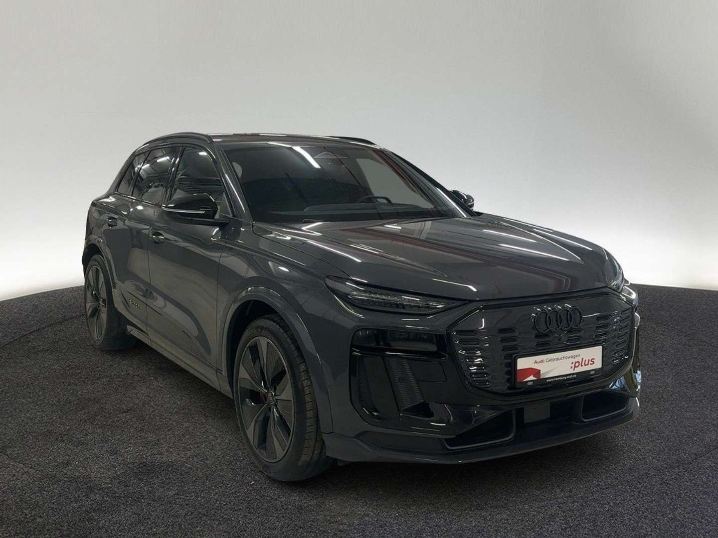 Audi SQ6 E-tron S Line Edition One Grey - 2025 - Joinsteer - #4