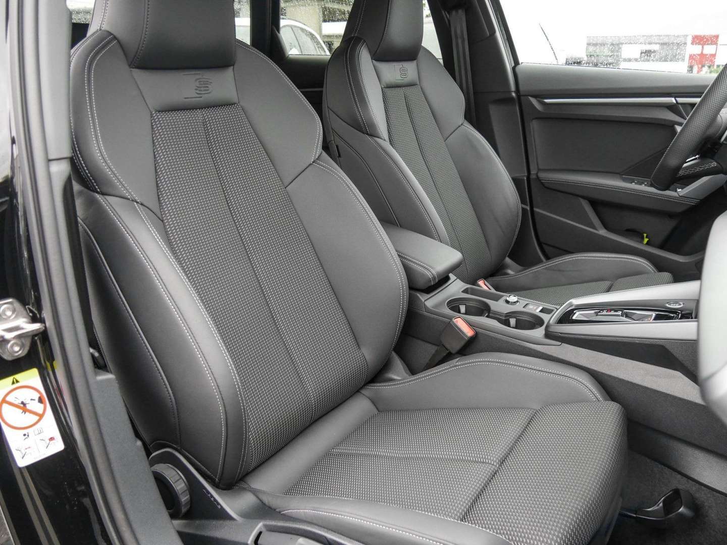 Audi A3 S Line 35 TDI - 2025 - Joinsteer - #6