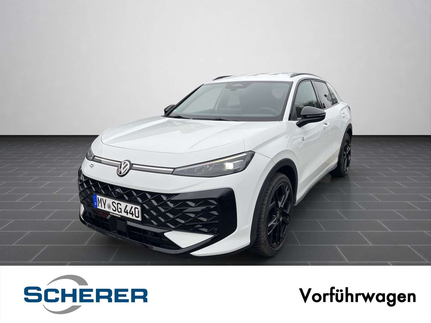 Volkswagen T-Roc R-Line - 2025 - Joinsteer - #1