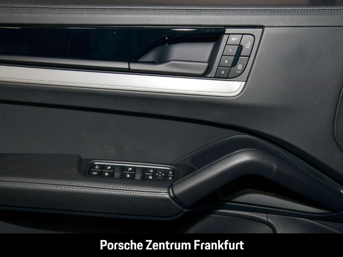 Porsche Cayenne III E-Hybrid - 2025 - Joinsteer - #19