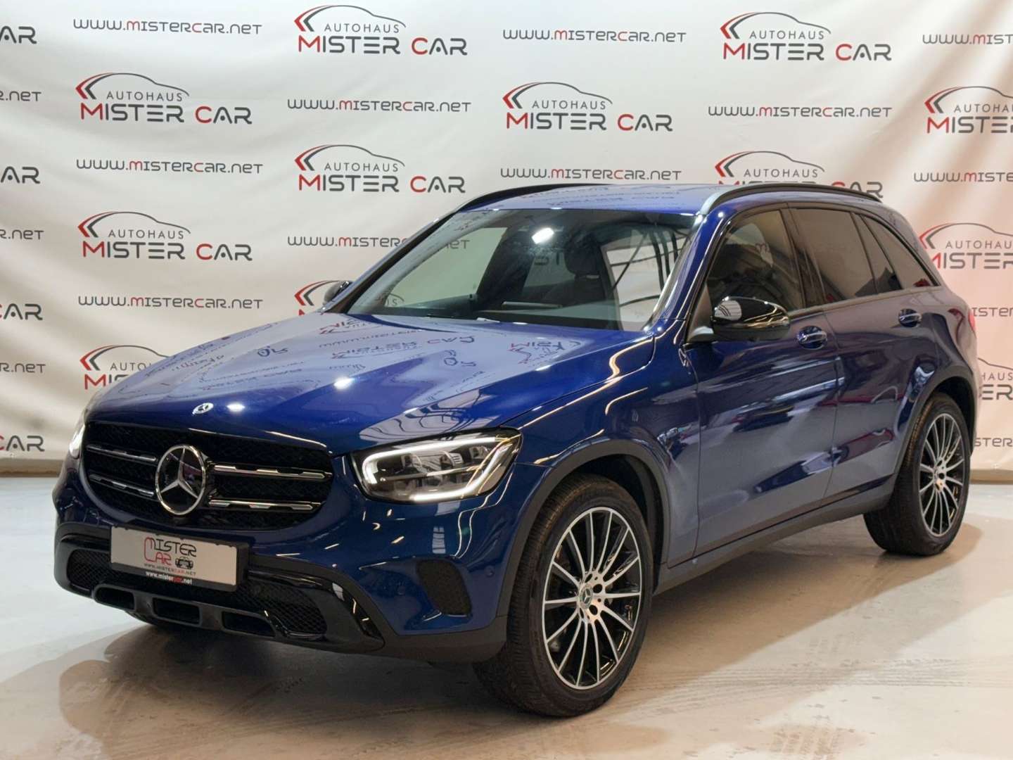 Mercedes GLC AMG Line 300e 4Matic - 2020 - Joinsteer