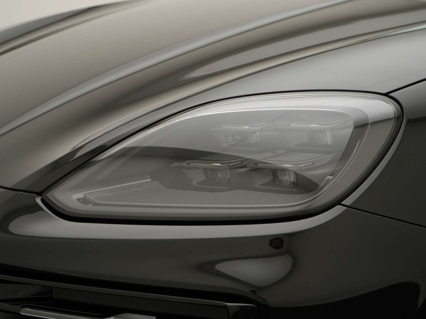 Porsche Cayenne III E-Hybrid - 2025 - Joinsteer - #40