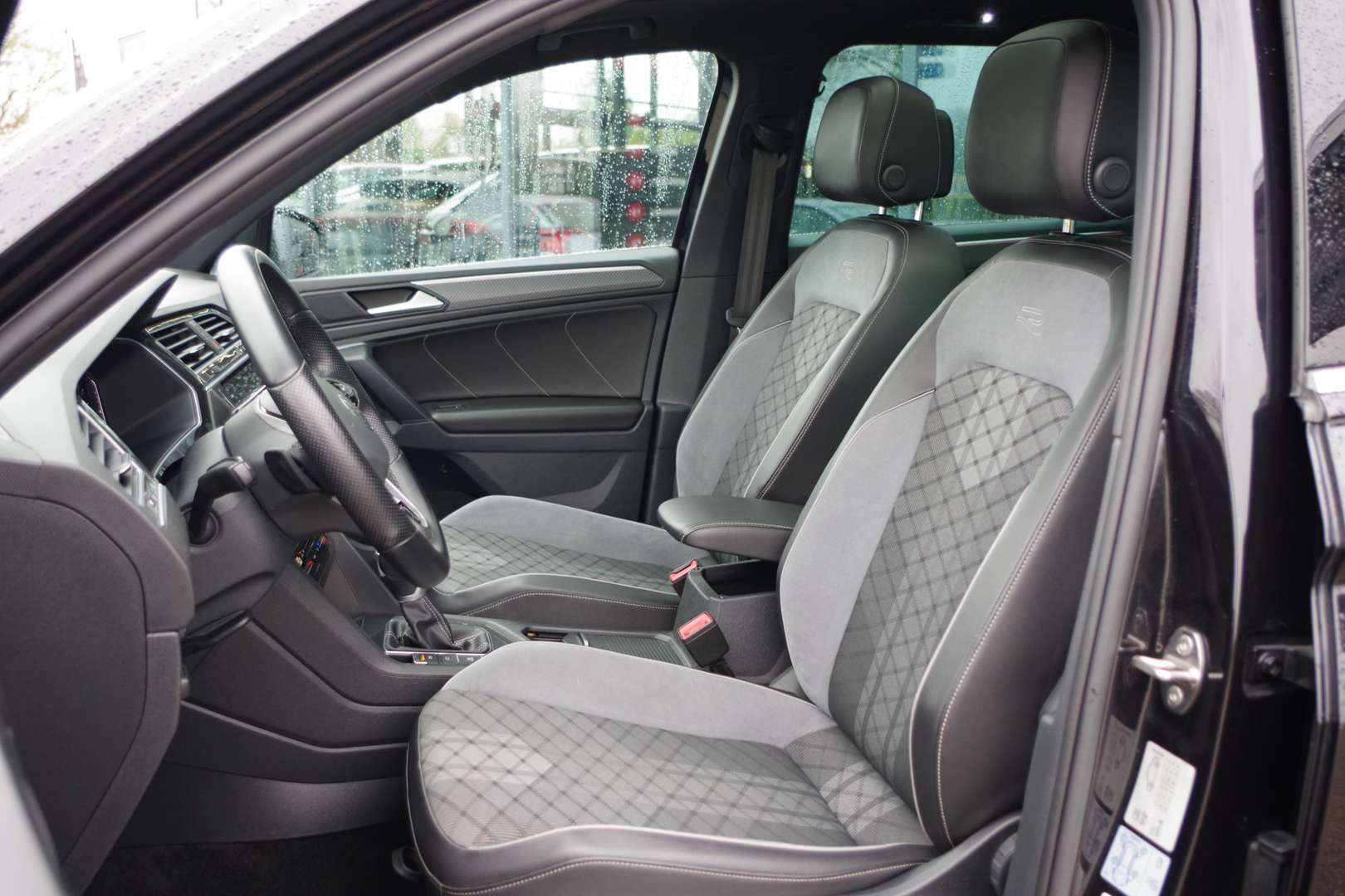 Volkswagen TIGUAN EHybrid R-Line - 2021 - Joinsteer - #2