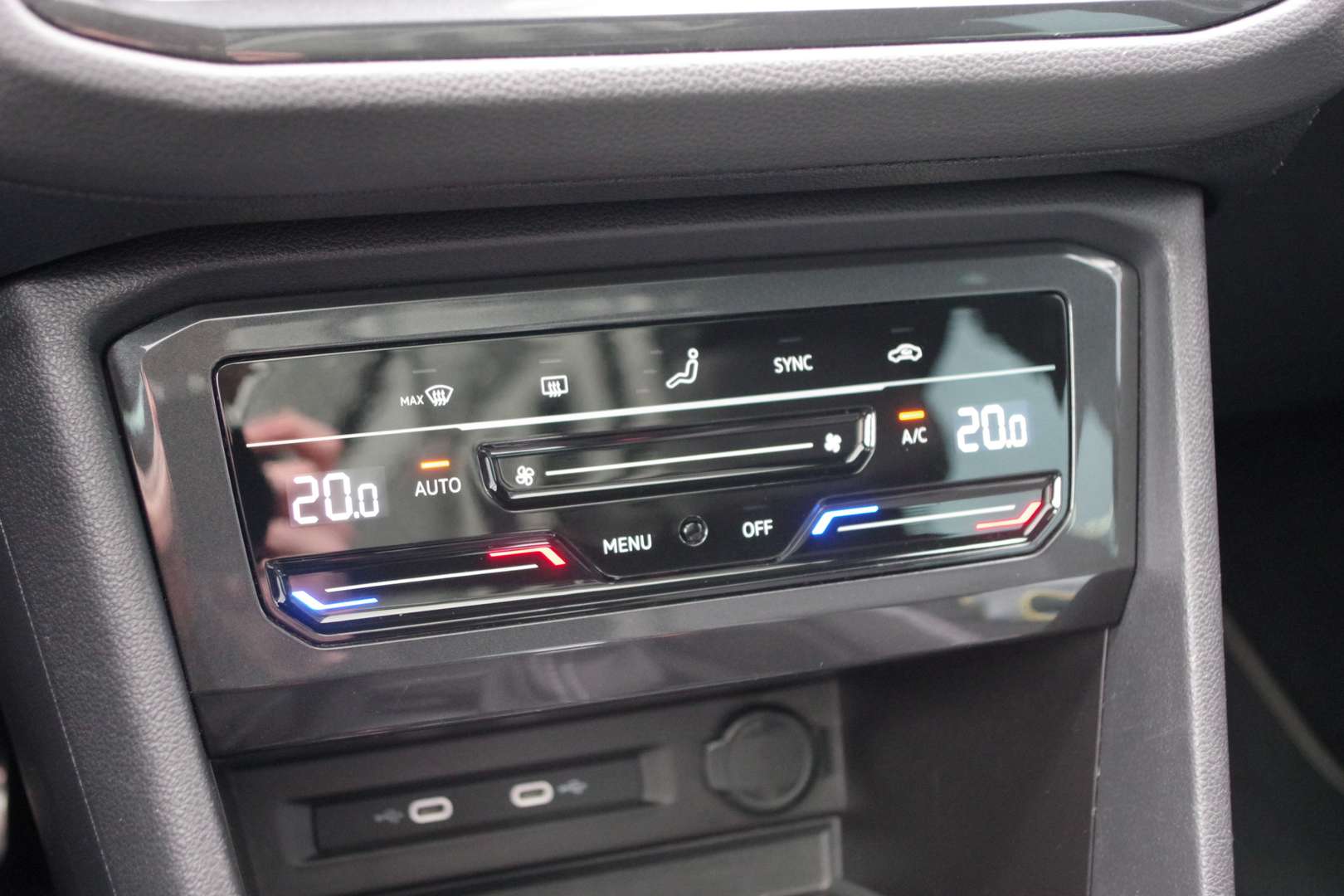 Volkswagen TIGUAN EHybrid R-Line - 2021 - Joinsteer - #12