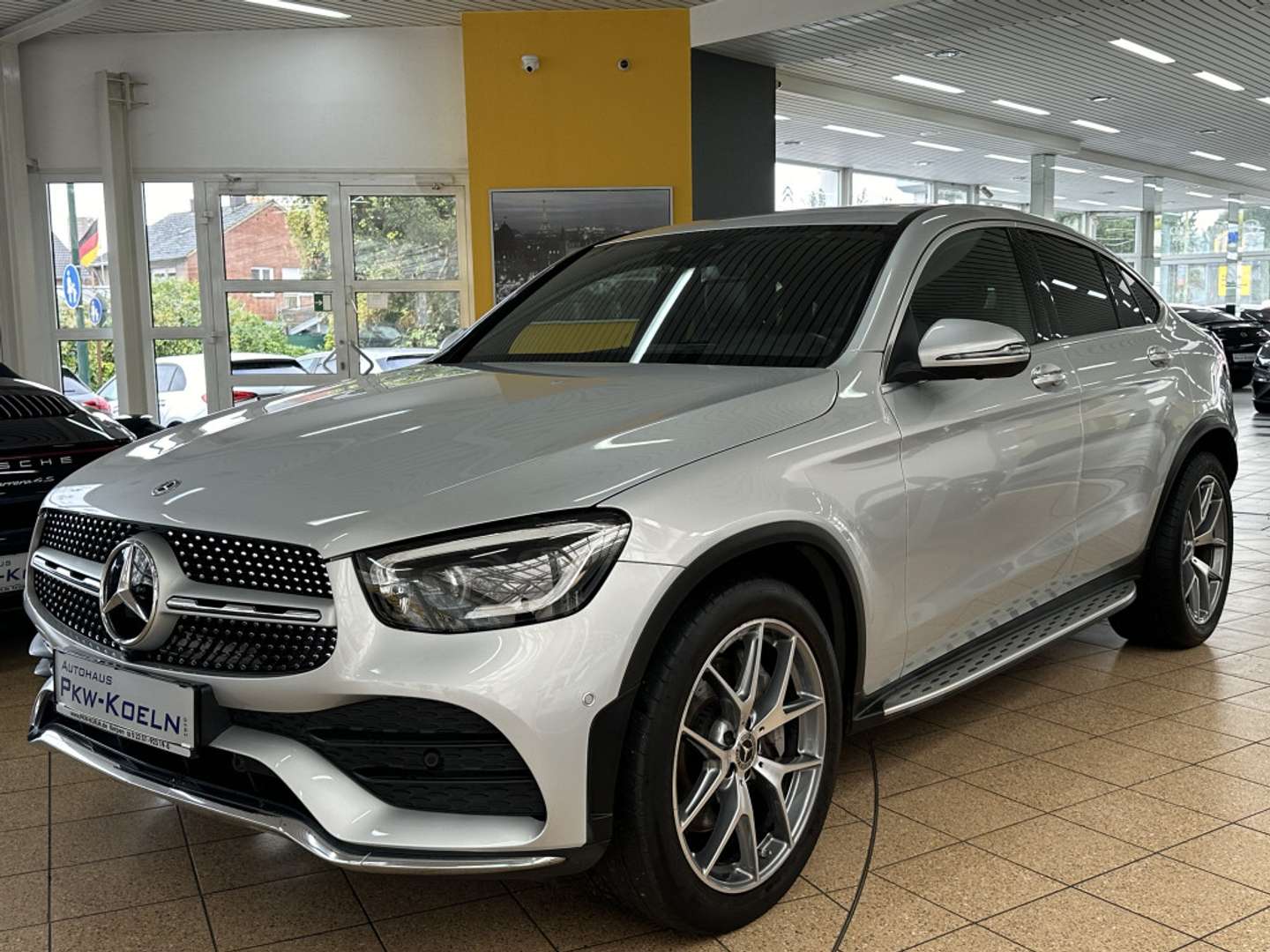 Mercedes GLC AMG LINE 300 4MATIC - 2020 - Joinsteer