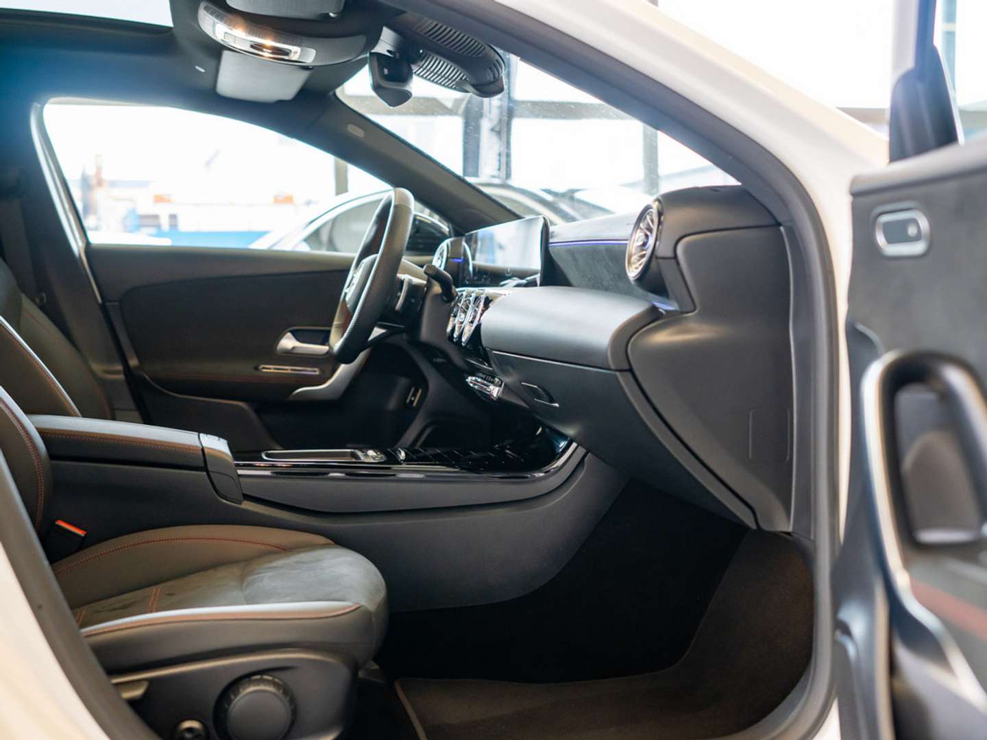 Mercedes Classe A 250 E 250 AMG Line - 2025 - Joinsteer - #2