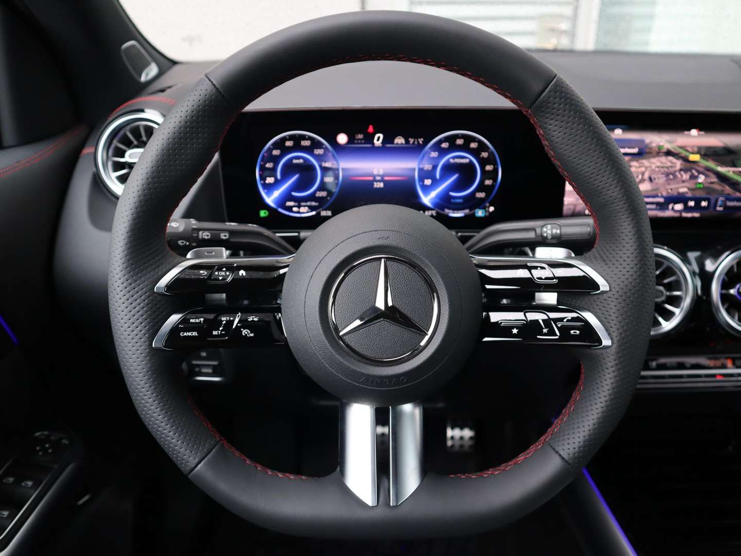 Mercedes EQA 250 BUSINESS - 2026 - Joinsteer - #15