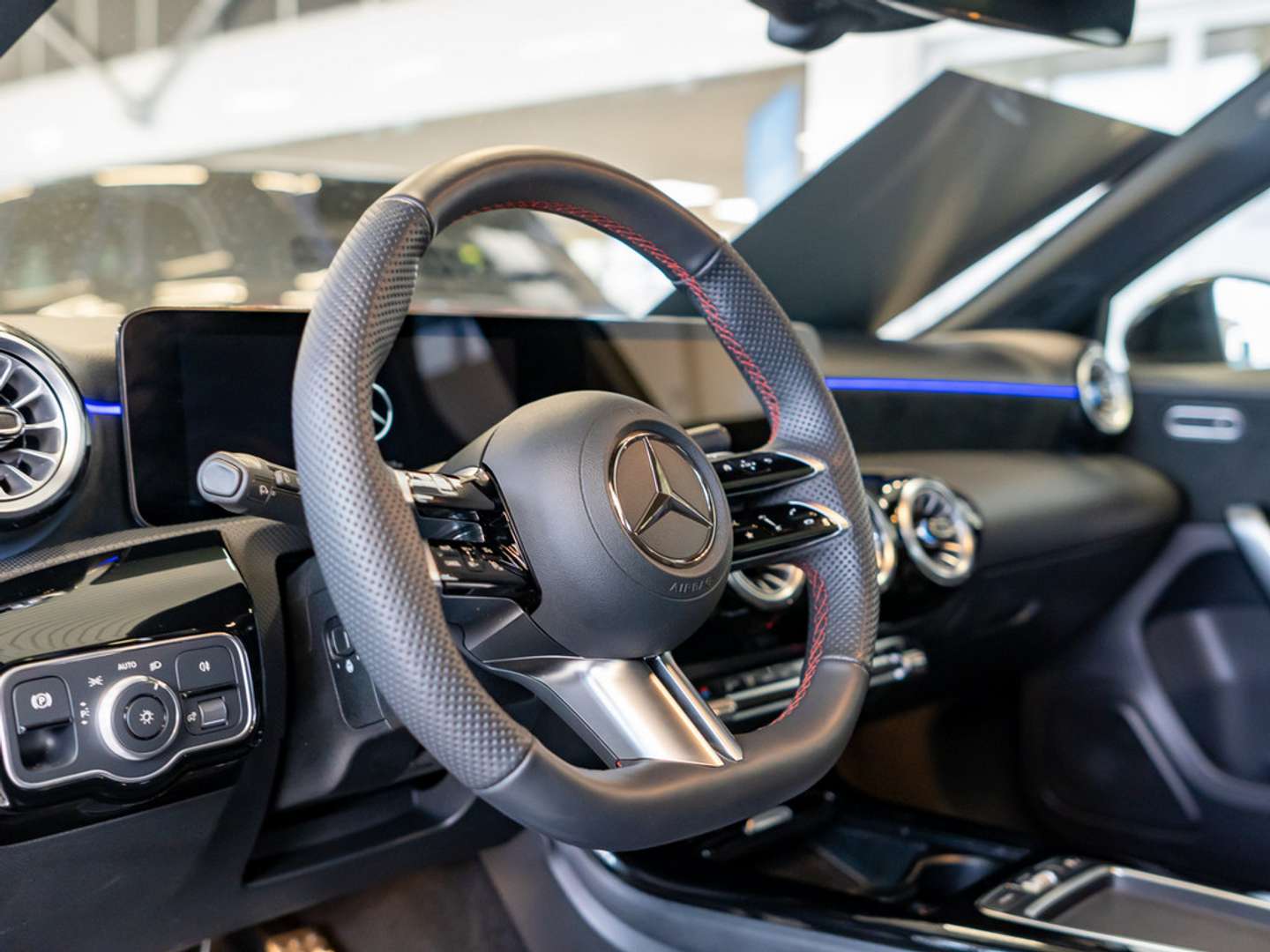 Mercedes Classe A 250 E 250 AMG Line - 2025 - Joinsteer - #24