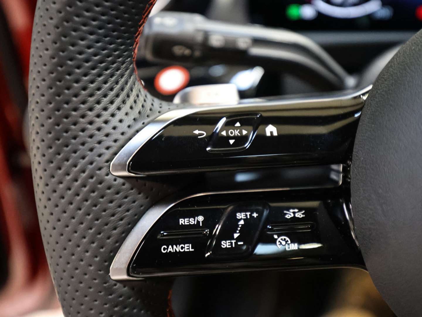 Mercedes CLA 250 Premium Plus - 2025 - Joinsteer - #25