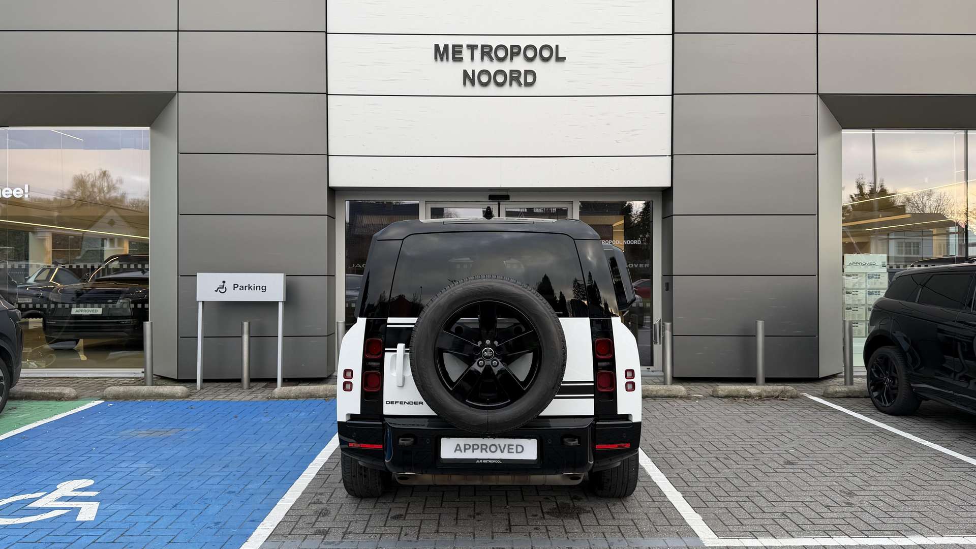 Land Rover Defender 130 First Edition P400 - 2022 - Joinsteer - #4