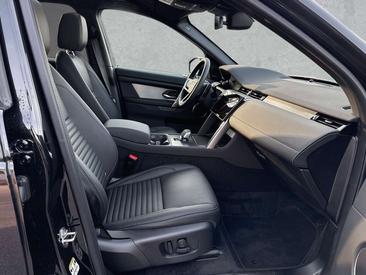 Land Rover Discovery Sport D200 Dynamic SE AWD — photo 3
