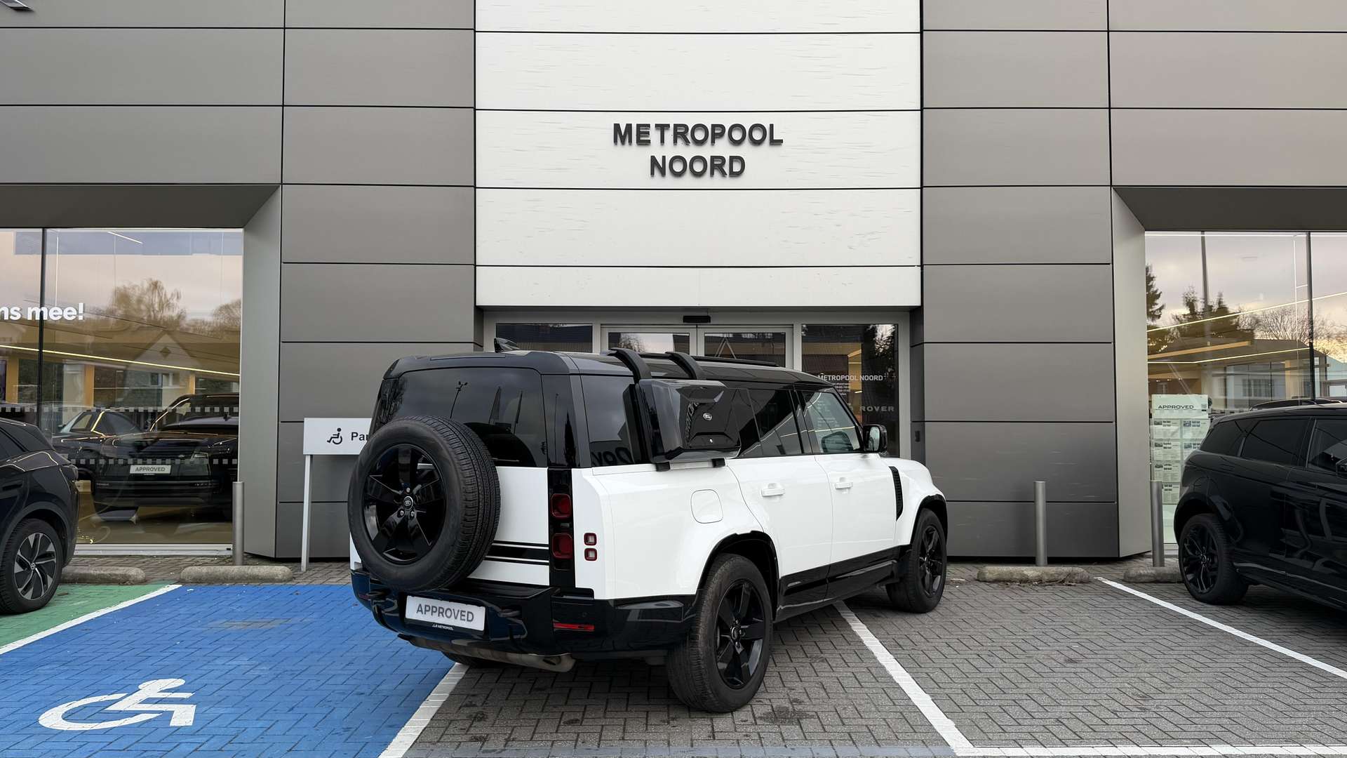 Land Rover Defender 130 First Edition P400 - 2022 - Joinsteer - #5