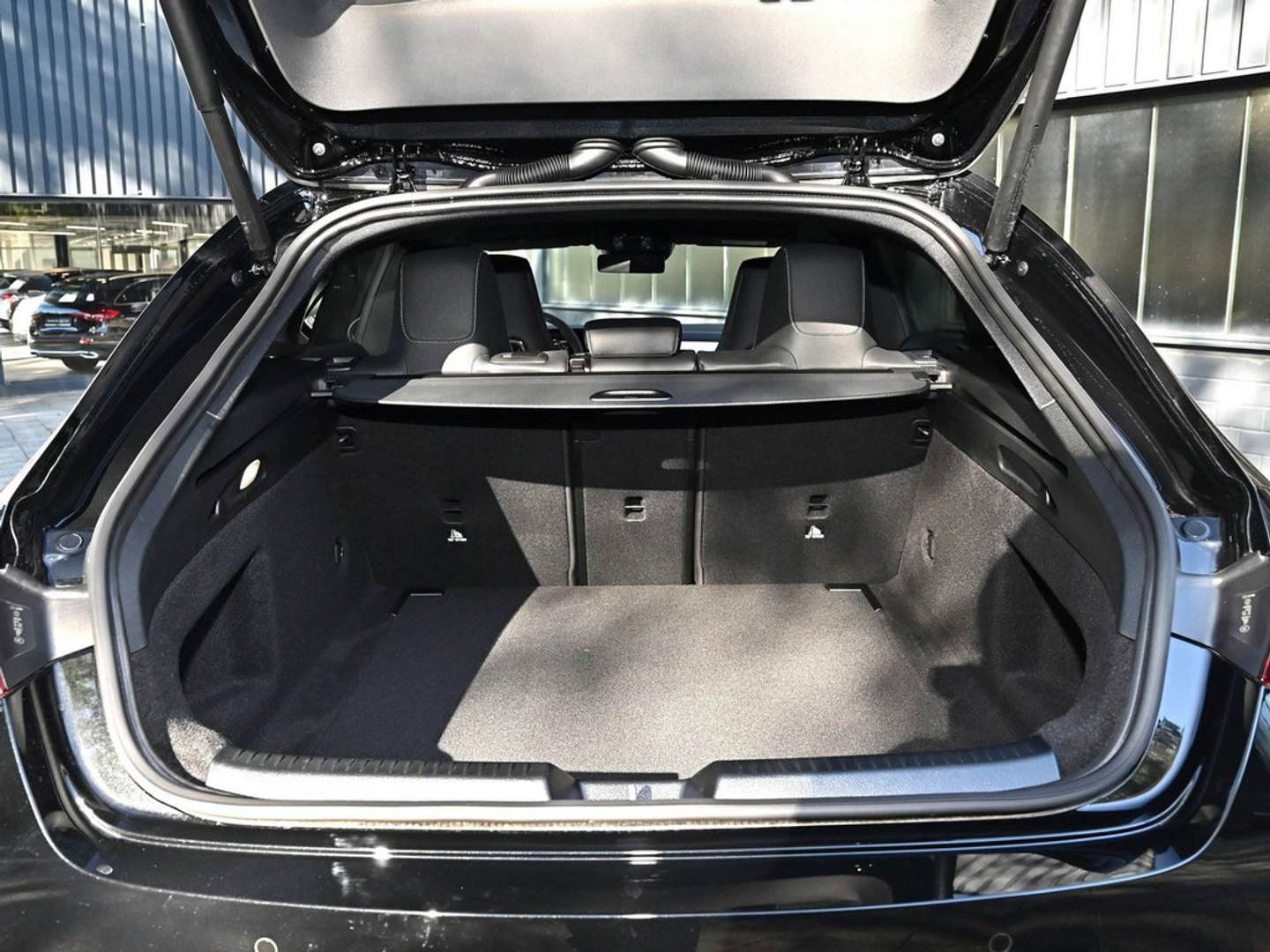 Mercedes CLA Shooting Break 200 Night Edition - 2025 - Joinsteer - #26