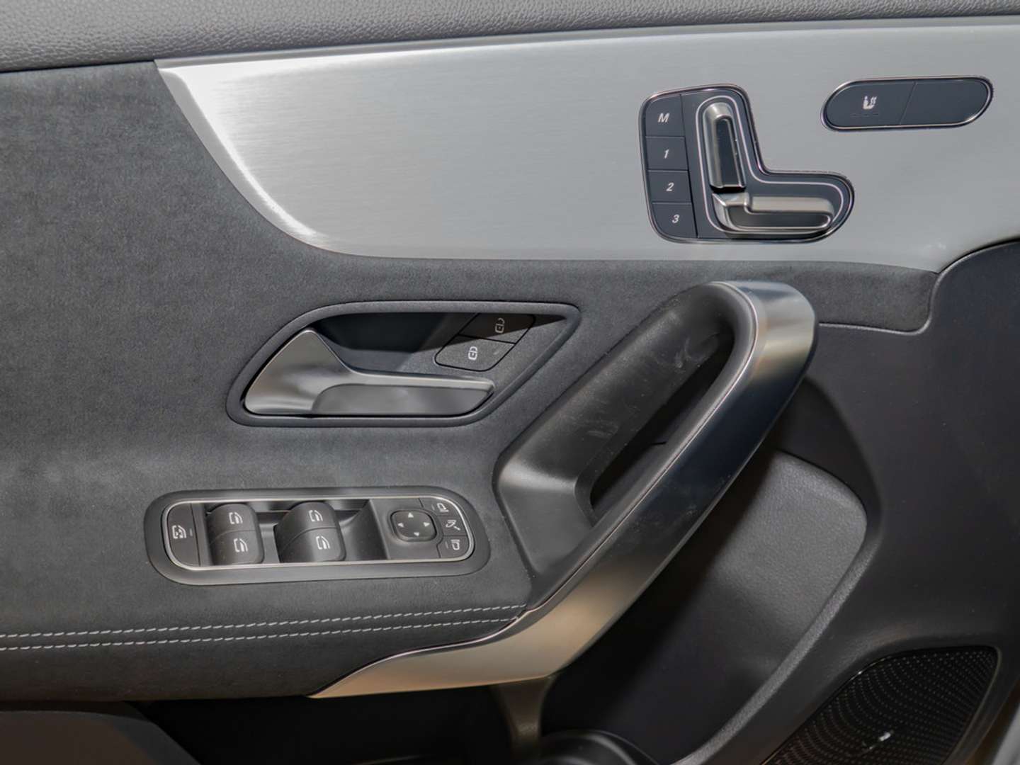 Mercedes Classe A 250 AMG Line - 2025 - Joinsteer - #23