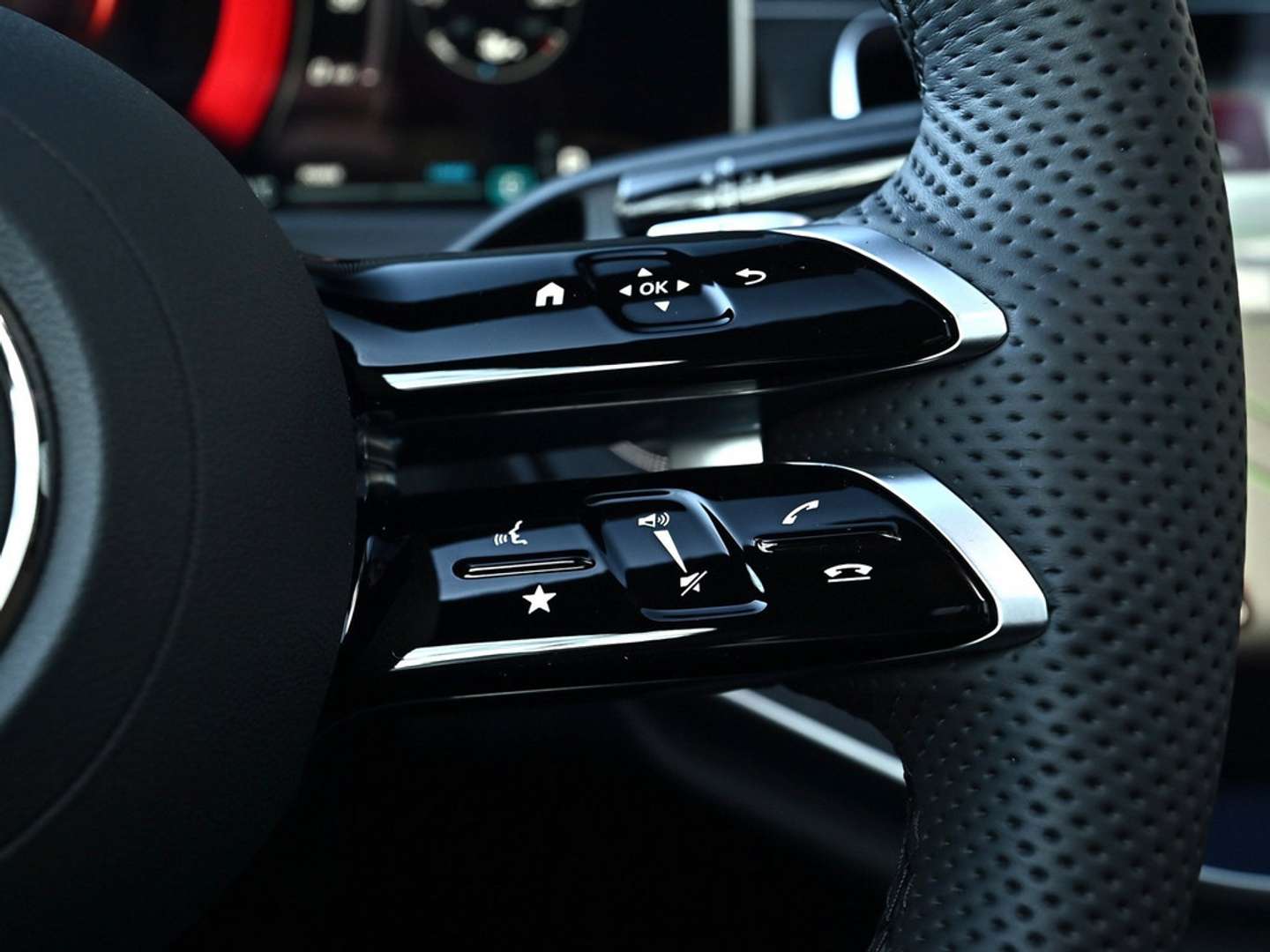 Mercedes Classe E 220 AMG-Line - 2026 - Joinsteer - #16