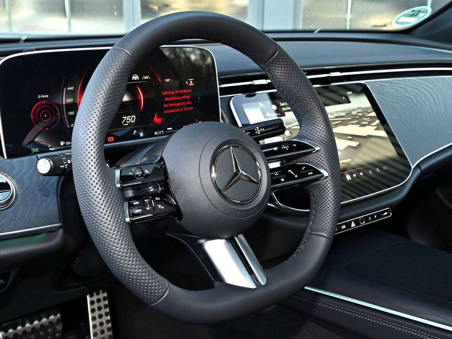 Mercedes Classe E 220 AMG-Line - 2026 - Joinsteer - #25