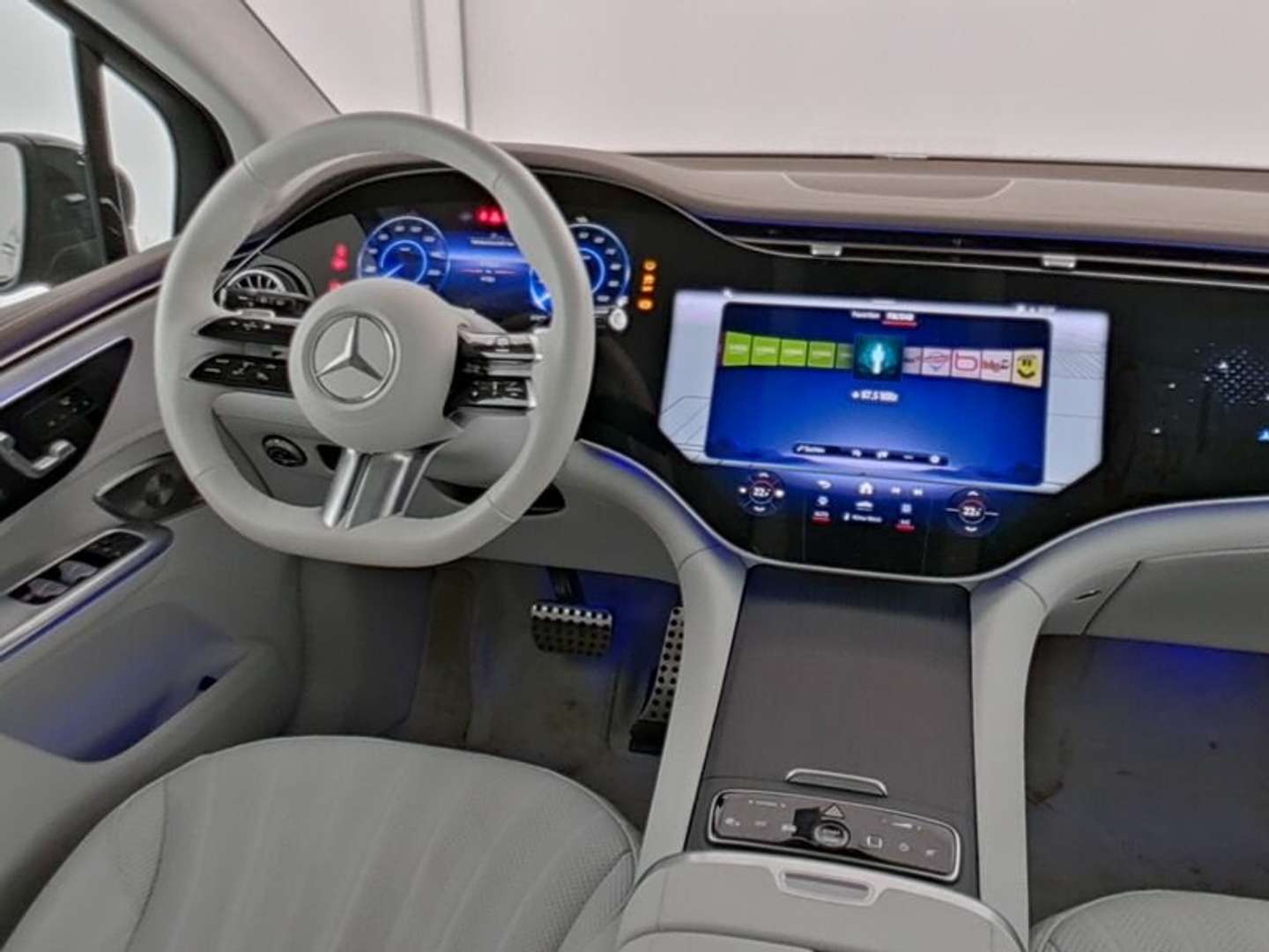 Mercedes EQE 350 Night Edition - 2025 - Joinsteer - #5