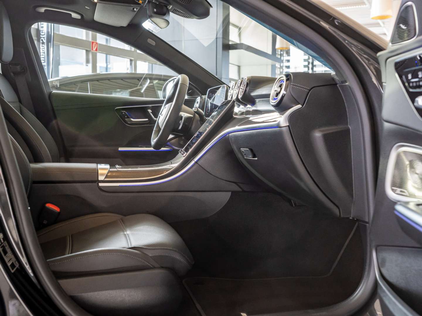 Mercedes Classe C 300 E 300 Premium Plus - 2025 - Joinsteer - #2