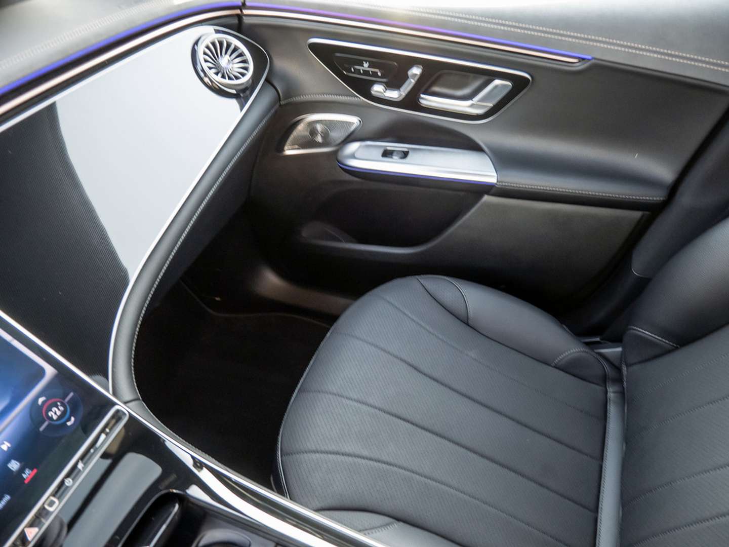 Mercedes EQE - 2024 - Joinsteer - #15