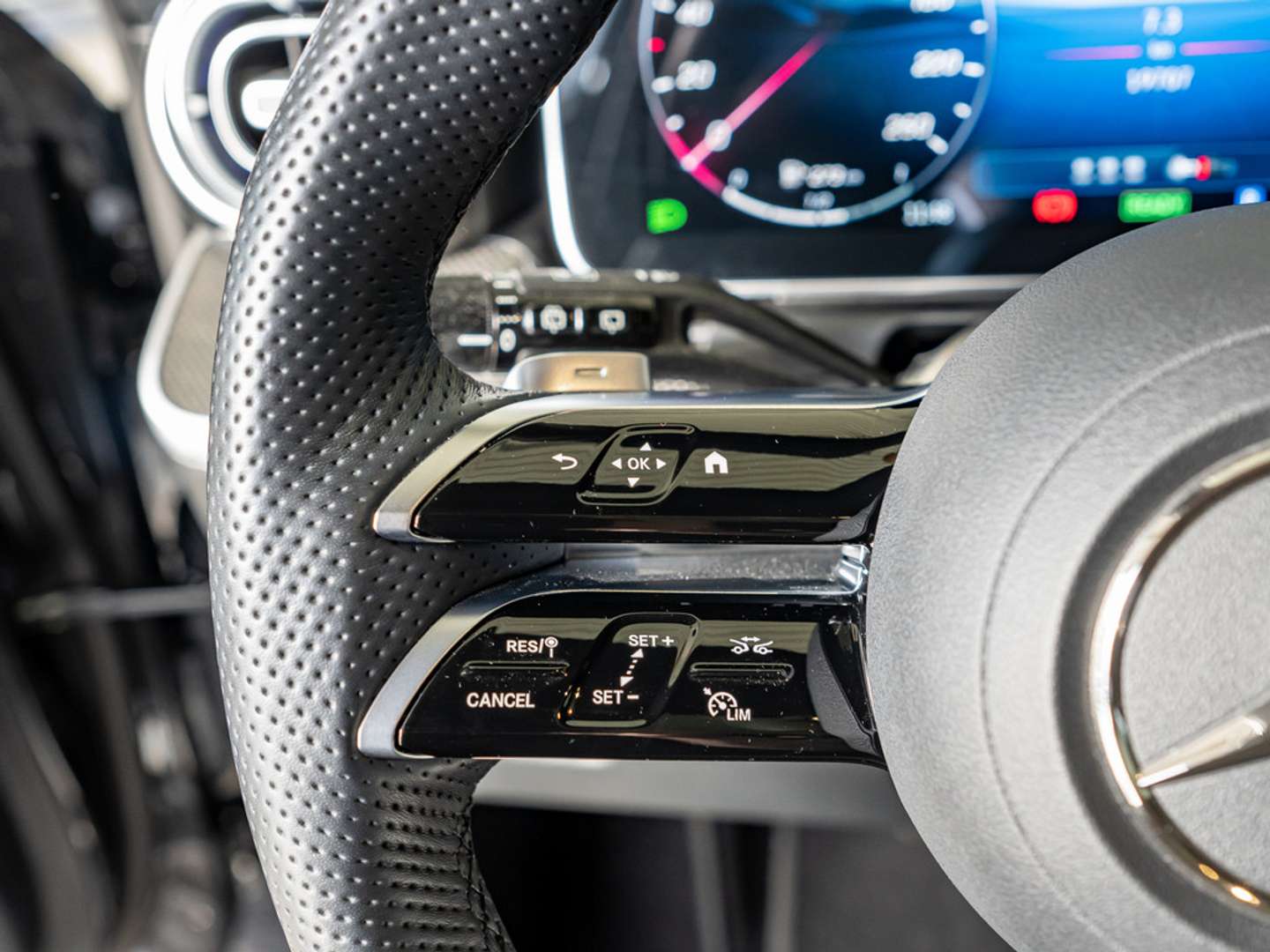 Mercedes Classe C 300 E 300 Premium Plus - 2025 - Joinsteer - #14