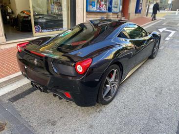 Ferrari 458 Italia — photo 10