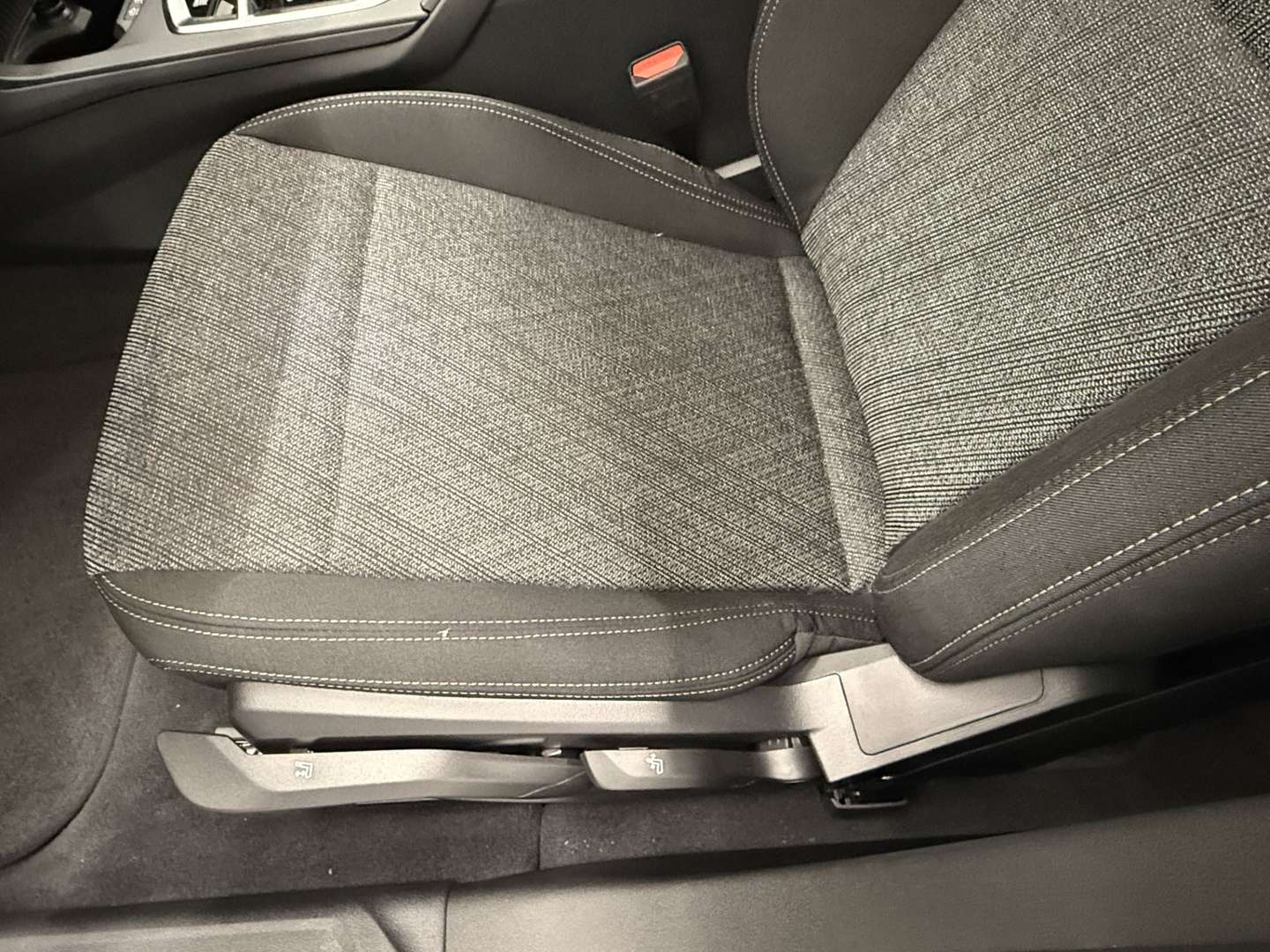 BMW 116 116i - 2026 - Joinsteer - #12