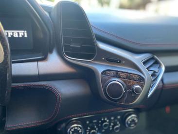 Ferrari 458 Italia — photo 19