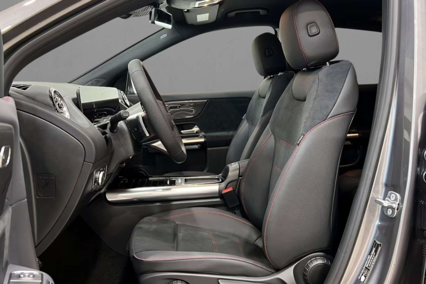 Mercedes GLA 200 200 AMG Line - 2025 - Joinsteer - #7