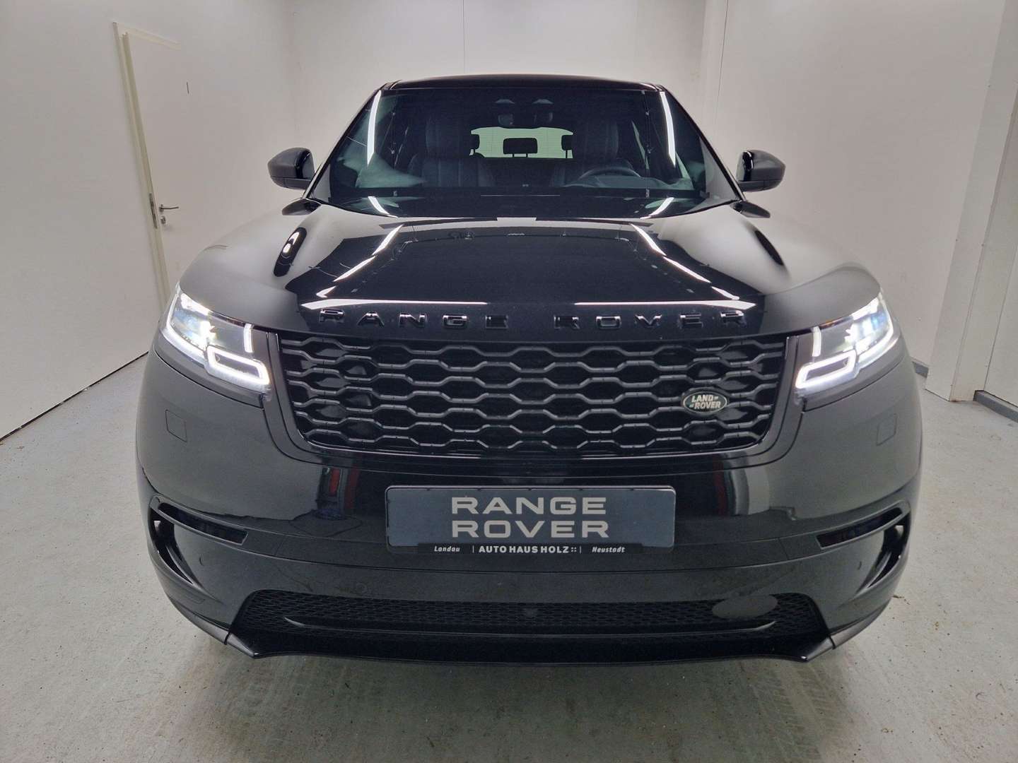 Land Rover Range Rover Velar S Black 20"-LM P400e - 2022 - Joinsteer - #6