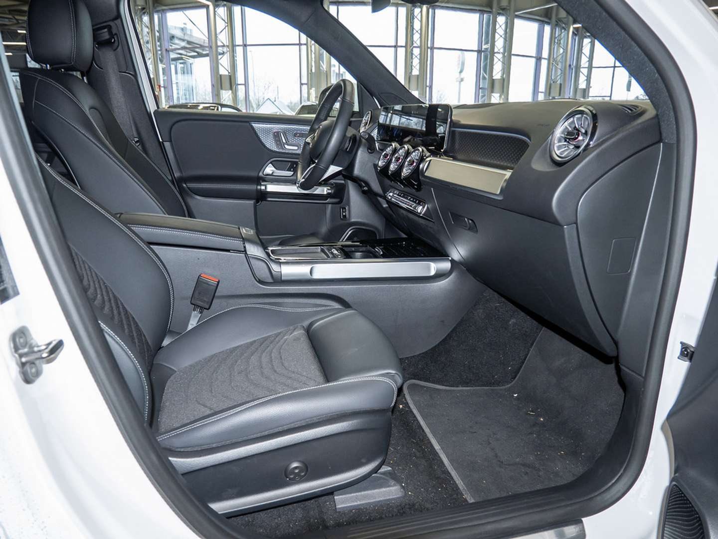 Mercedes EQB 350 Progressive Advanced - 2025 - Joinsteer - #2