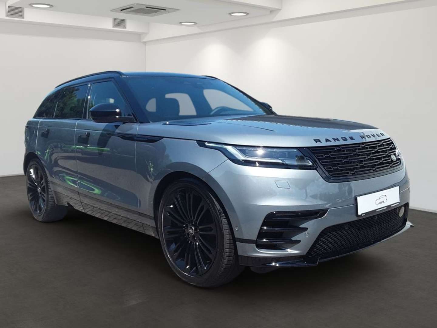 Land Rover Range Rover Velar D300 Dynamic SE - 2025 - Joinsteer - #1