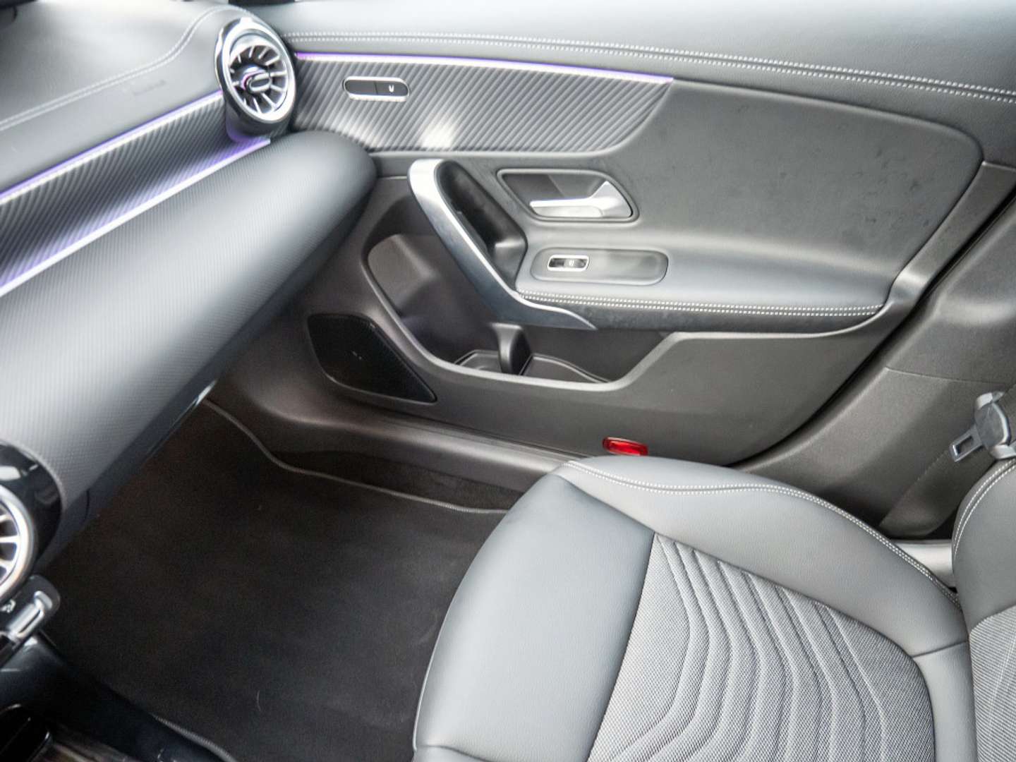 Mercedes CLA 220 - 2025 - Joinsteer - #15