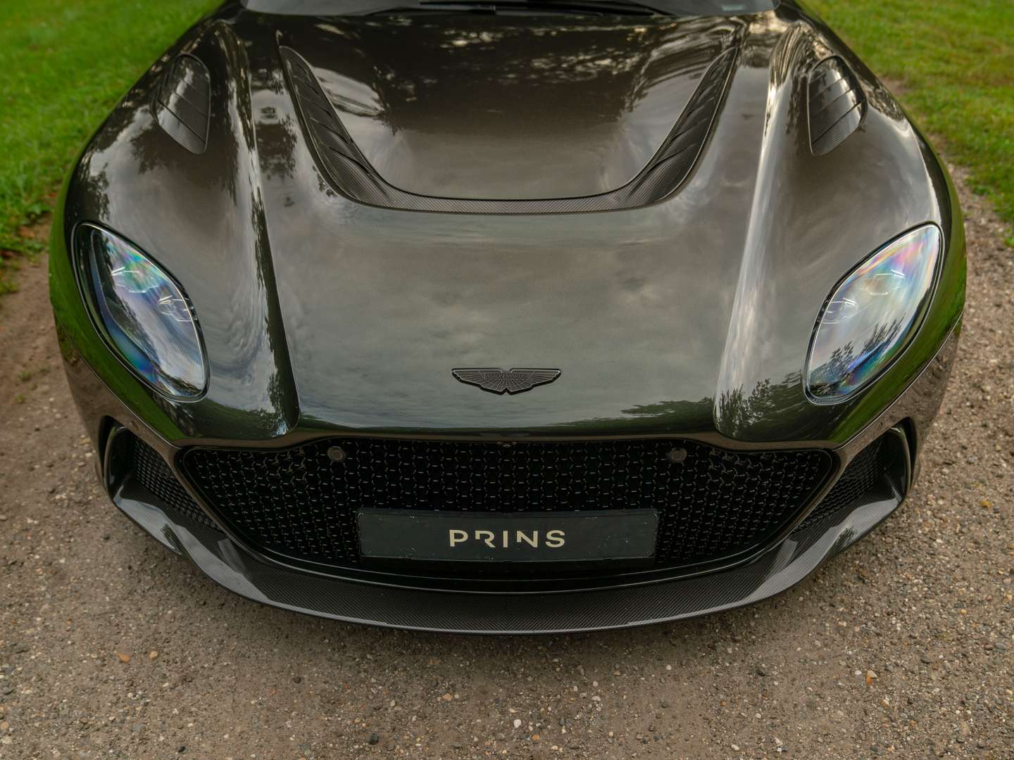 Aston Martin DBS Volante 770 Ultimate Carbon Pack - 2024 - Joinsteer - #18