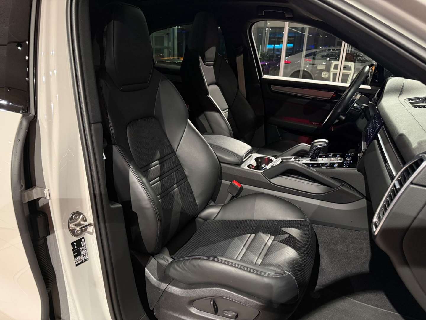 Porsche Cayenne Coupé Platinum Edition - 2022 - Joinsteer - #14