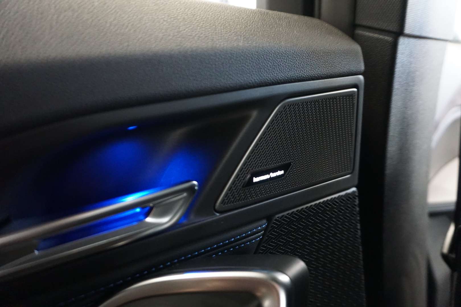 BMW IX1 XDrive30 - 2026 - Joinsteer - #4