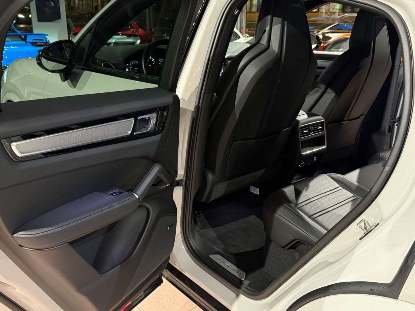 Porsche Cayenne Coupé Platinum Edition - 2022 - Joinsteer - #20