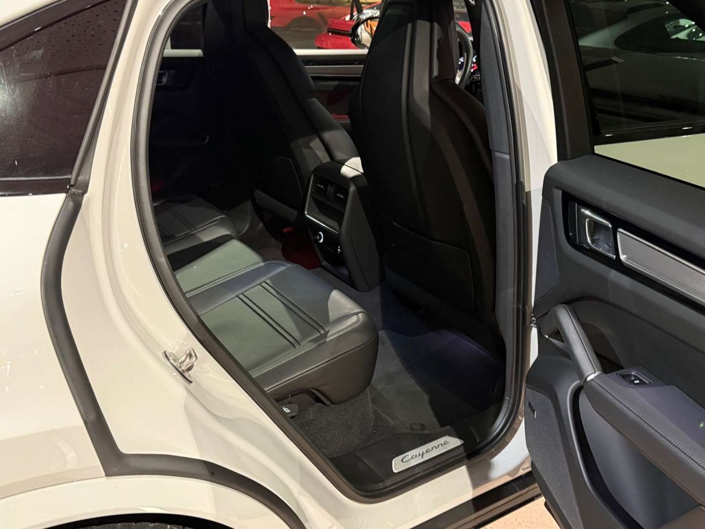 Porsche Cayenne Coupé Platinum Edition - 2022 - Joinsteer - #22