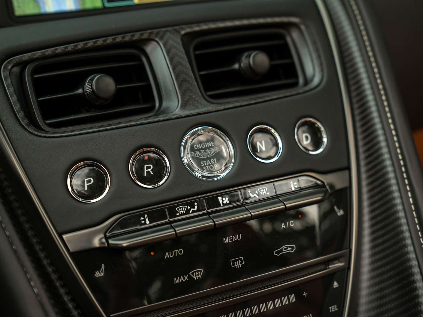 Aston Martin DBS Volante 770 Ultimate Carbon Pack - 2024 - Joinsteer - #50