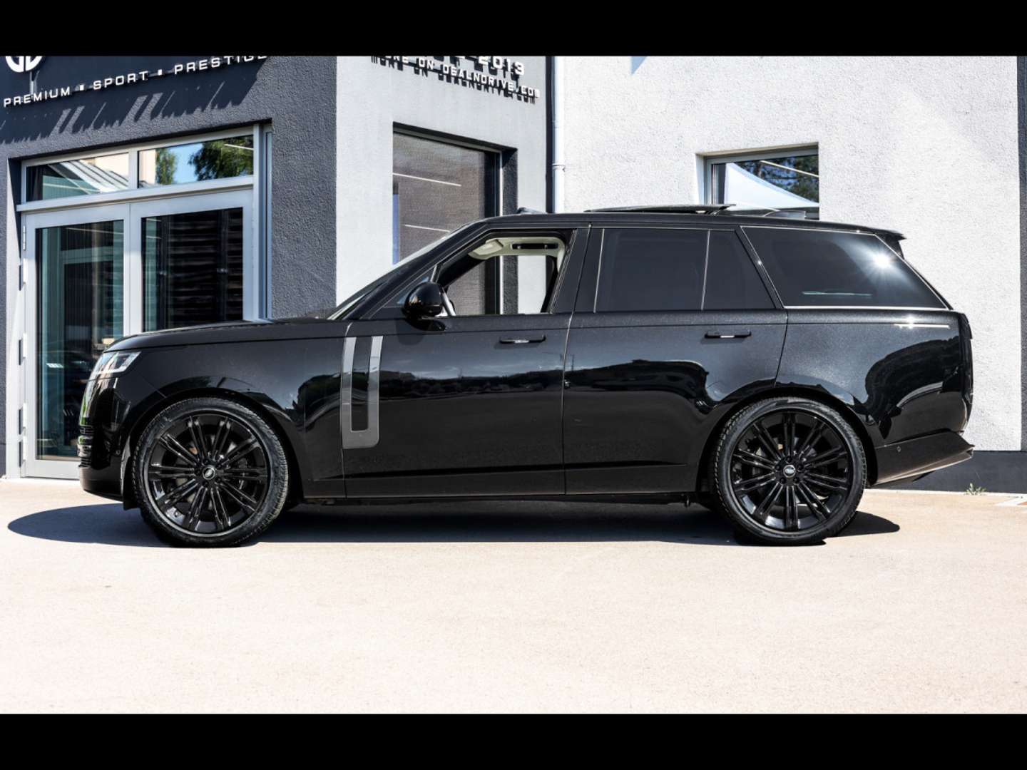 Land Rover Range Rover 4.4 P530 FIRST EDITION SWB AWDSHADOWEXECUTIVETV - 2022 - Joinsteer - #2