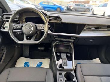 Audi A3 Sportback 40 TFSI E — photo 28