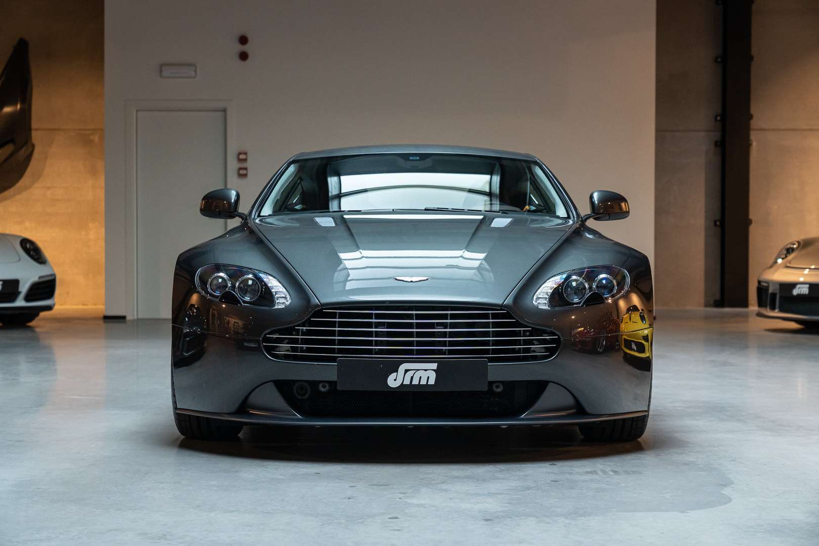 Aston Martin Vantage 4.7i Manual - 2013 - Joinsteer - #6