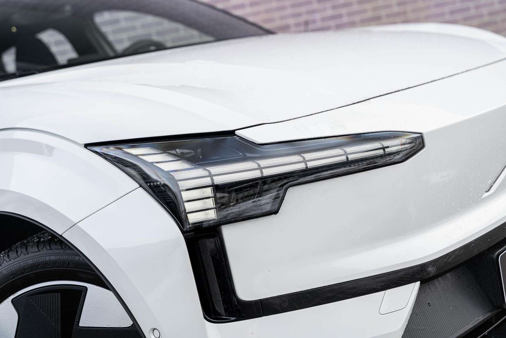 Volvo EX30 SINGLE MOTOR (EXTENDED RANGE) - 2024 - Joinsteer - #4