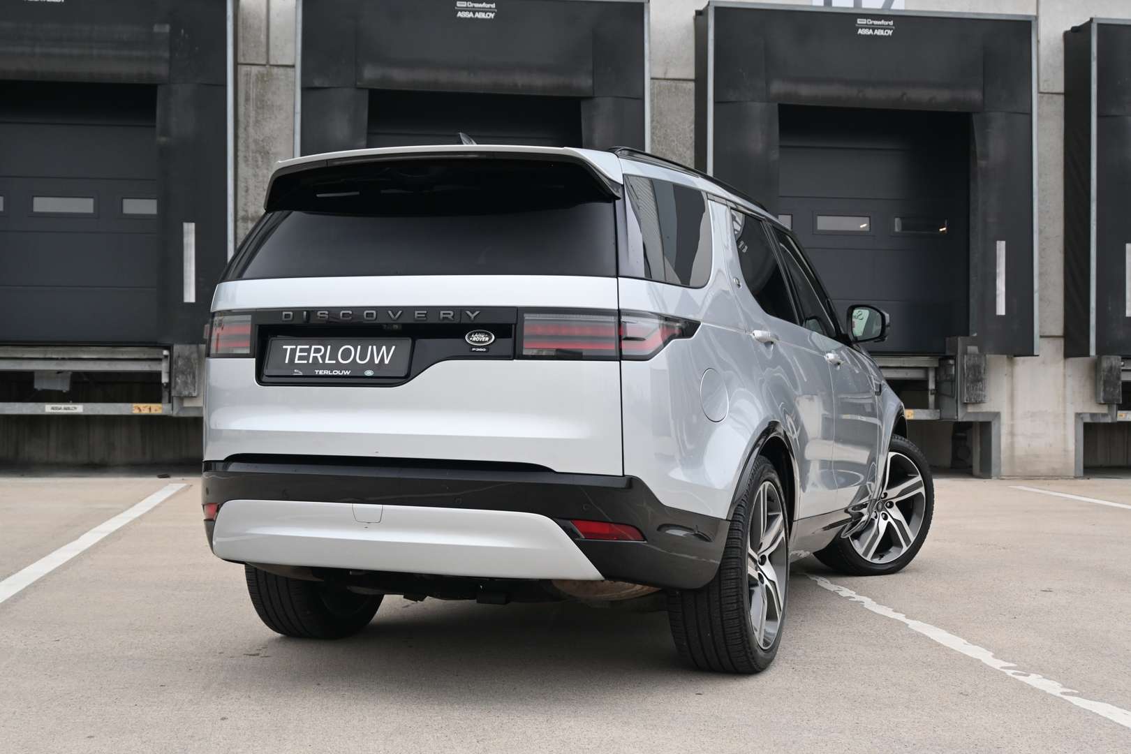 Land Rover Discovery 3.0 P360 Dynamic HSE 7p - 2022 - Joinsteer - #2