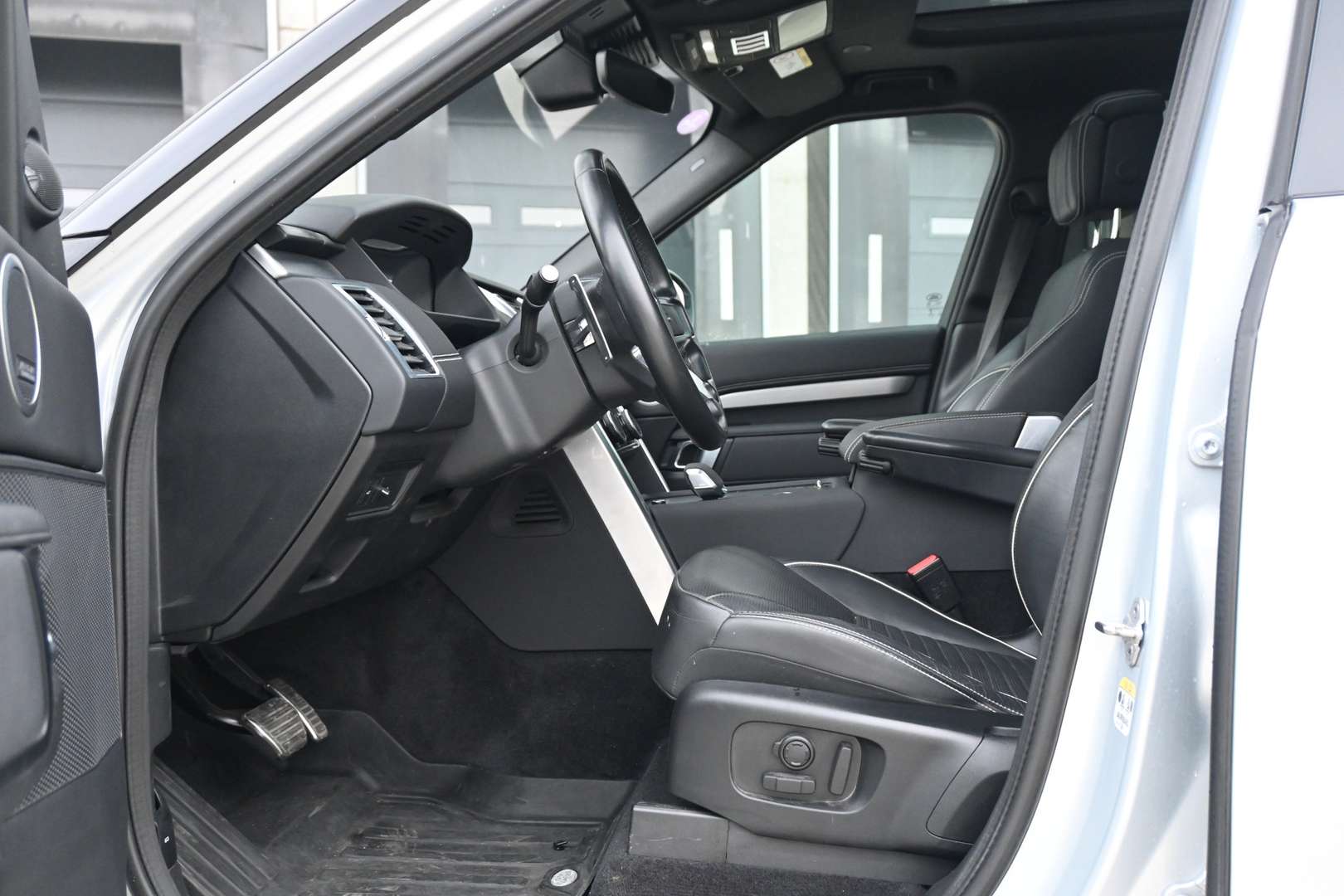 Land Rover Discovery 3.0 P360 Dynamic HSE 7p - 2022 - Joinsteer - #3