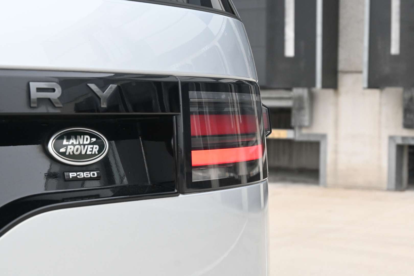 Land Rover Discovery 3.0 P360 Dynamic HSE 7p - 2022 - Joinsteer - #14