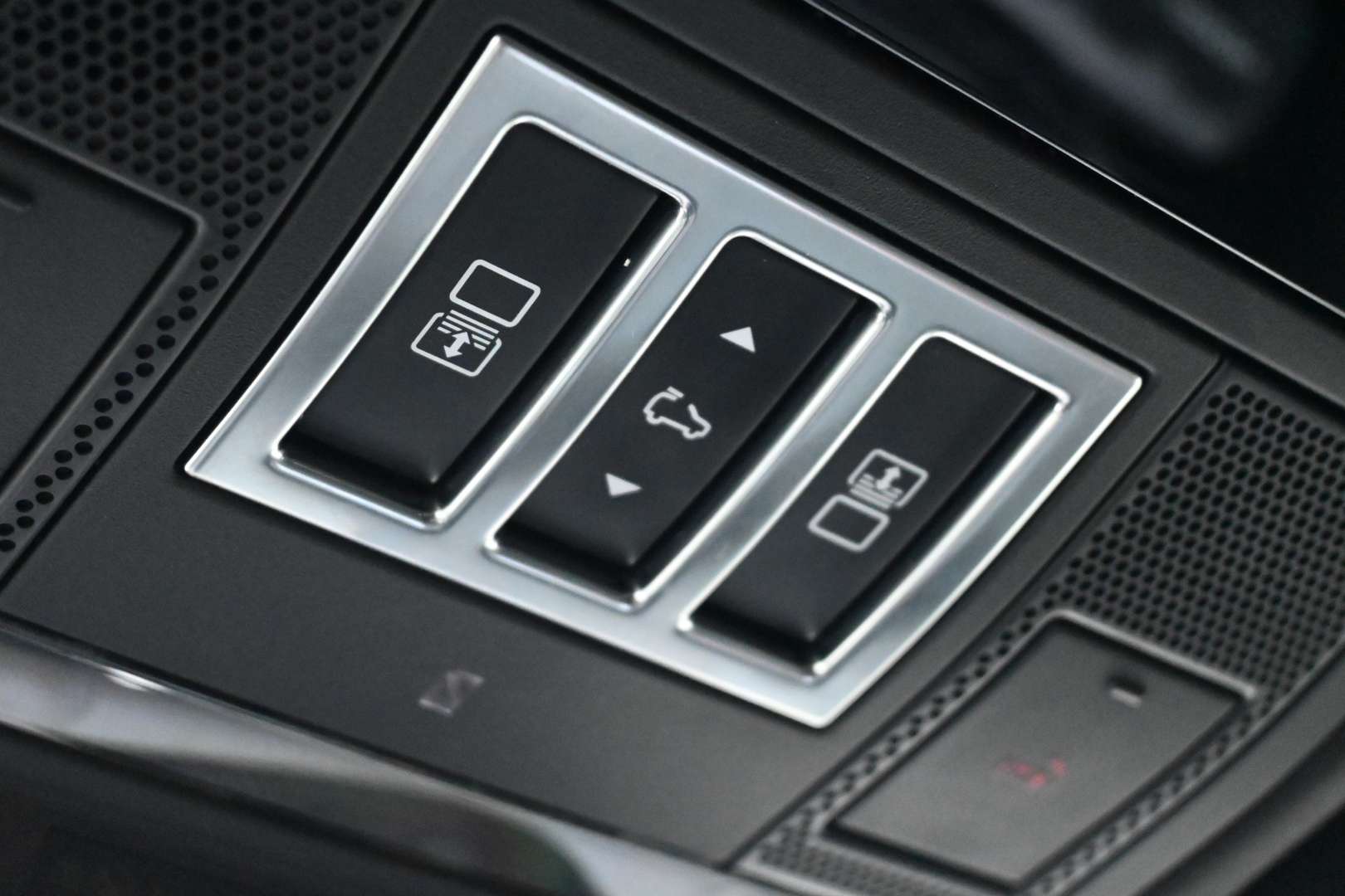 Land Rover Discovery 3.0 P360 Dynamic HSE 7p - 2022 - Joinsteer - #21