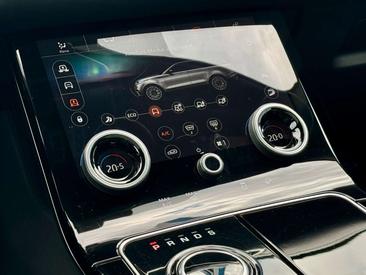 Land Rover Range Rover Velar 3.0d R-Dynamic HSE PANO — photo 15