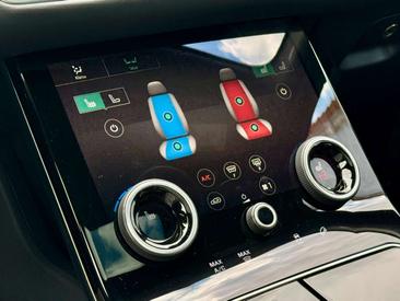 Land Rover Range Rover Velar 3.0d R-Dynamic HSE PANO — photo 16