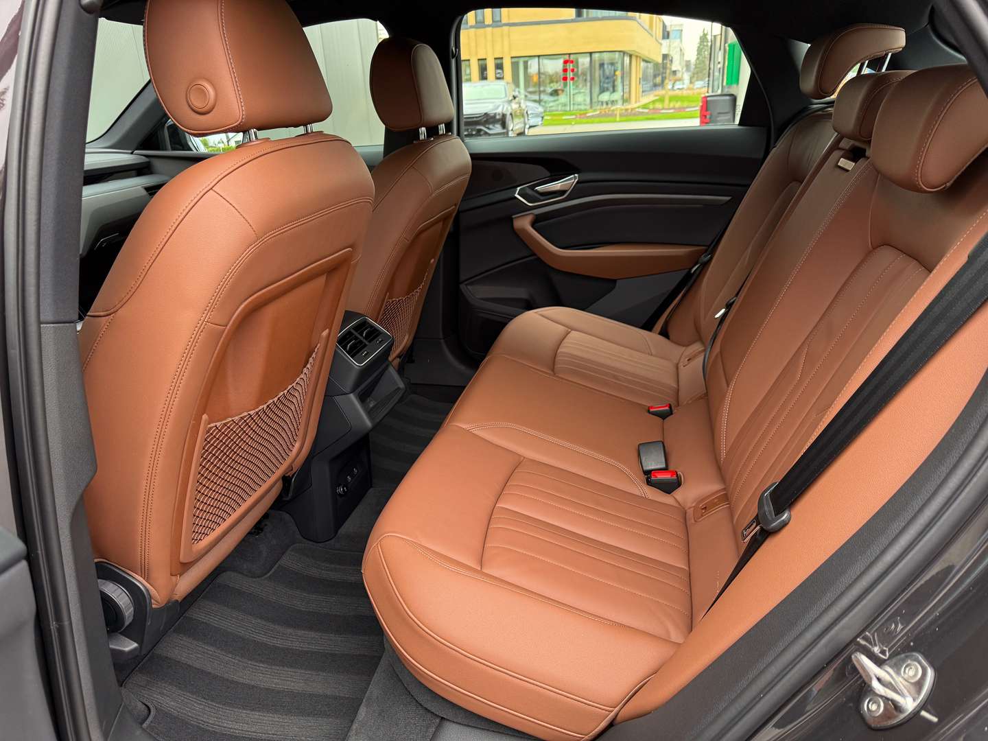 Audi Q8 E-tron S Line 55 - 2025 - Joinsteer - #11